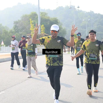 Runner Photo 6926240