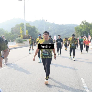 Runner Photo 6926252