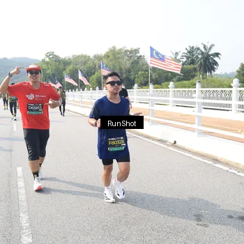 Runner Photo 6926261