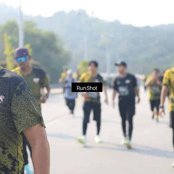 Runner Photo 6926264