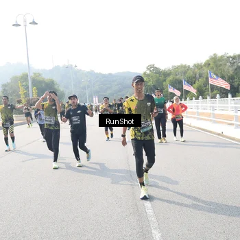 Runner Photo 6926279