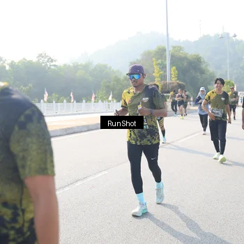 Runner Photo 6926280