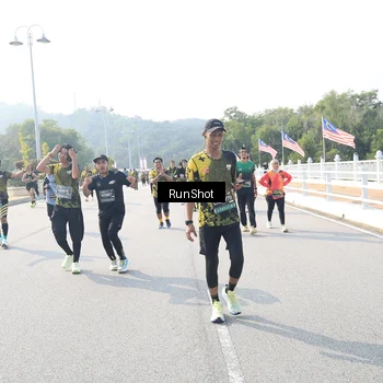 Runner Photo 6926281
