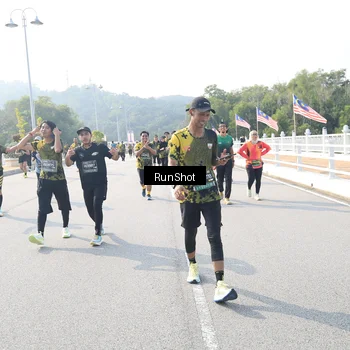 Runner Photo 6926293