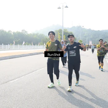 Runner Photo 6926295