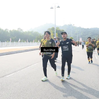 Runner Photo 6926297