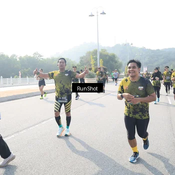 Runner Photo 6926320