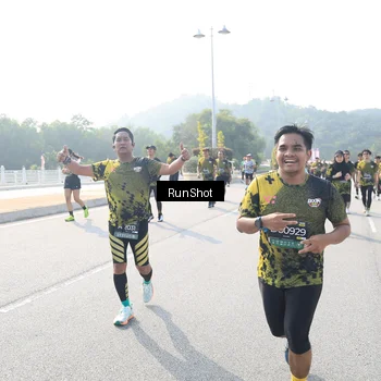Runner Photo 6926327