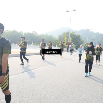 Runner Photo 6926340