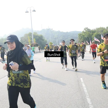 Runner Photo 6926361
