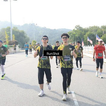 Runner Photo 6926374