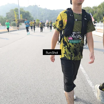 Runner Photo 6926388