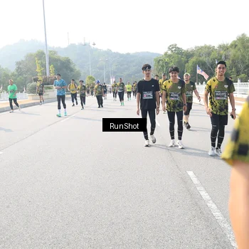 Runner Photo 6926391