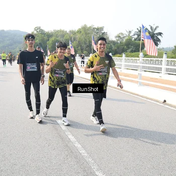 Runner Photo 6926403