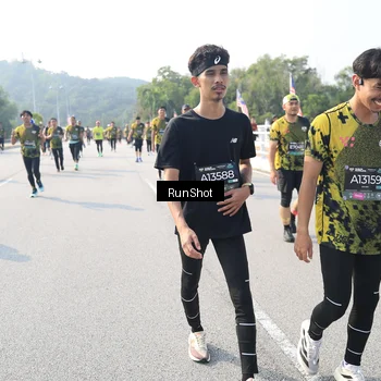 Runner Photo 6926409