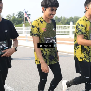 Runner Photo 6926412