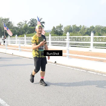 Runner Photo 6926419