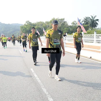 Runner Photo 6926438