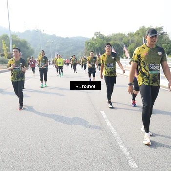 Runner Photo 6926439