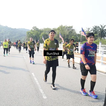 Runner Photo 6926451