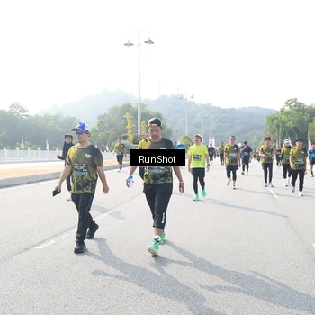 Runner Photo 6926478