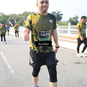 Runner Photo 6926492