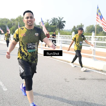 Runner Photo 6926494