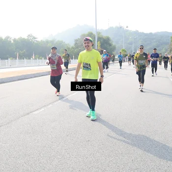 Runner Photo 6926499