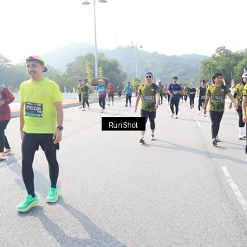 Runner Photo 6926500