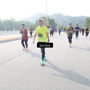 Runner Photo 6926502