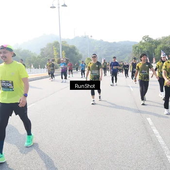 Runner Photo 6926504