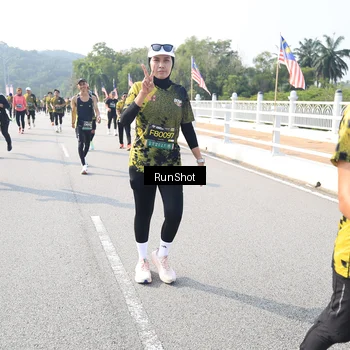 Runner Photo 6926522