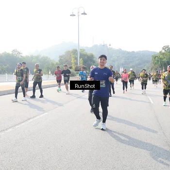 Runner Photo 6926532