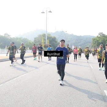 Runner Photo 6926533