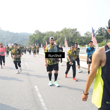 Runner Photo 6926551