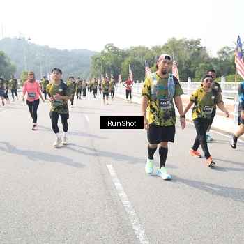 Runner Photo 6926553