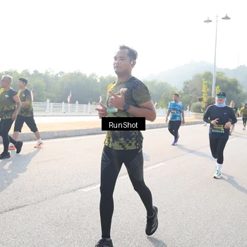 Runner Photo 6926556