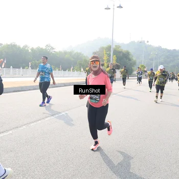 Runner Photo 6926566