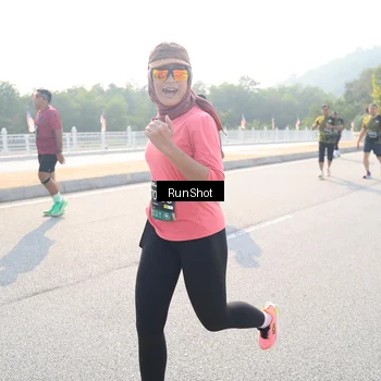 Runner Photo 6926578