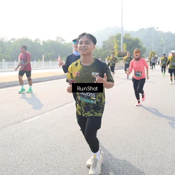 Runner Photo 6926579