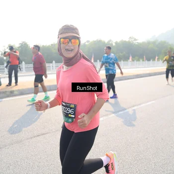 Runner Photo 6926582