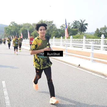 Runner Photo 6926585