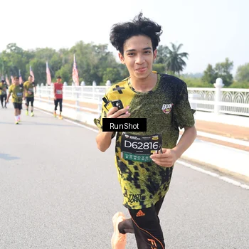 Runner Photo 6926597