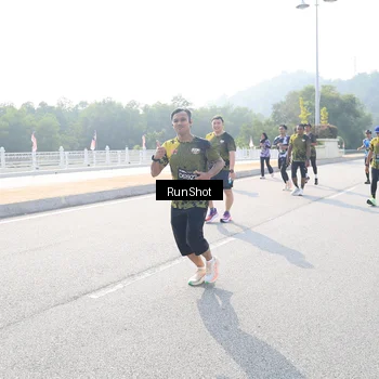 Runner Photo 6926601