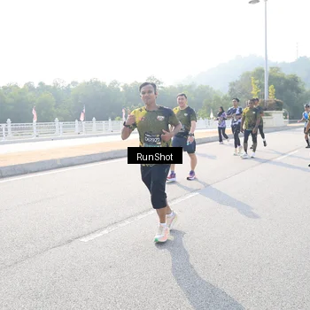 Runner Photo 6926602