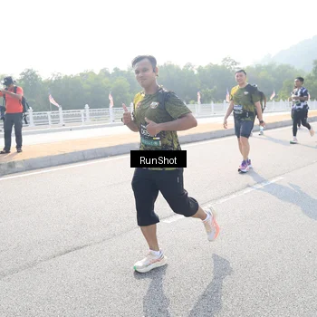 Runner Photo 6926618