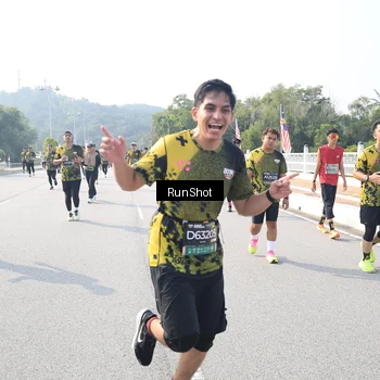 Runner Photo 6926630