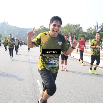 Runner Photo 6926633