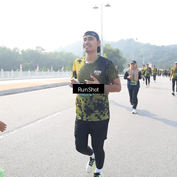 Runner Photo 6926663