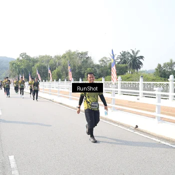 Runner Photo 6926683